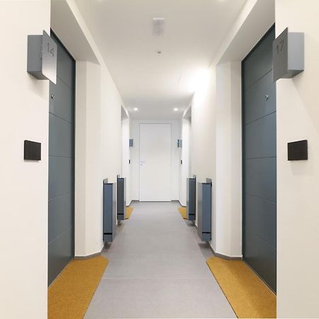 Mila Apartments Cavalcabo ميلان المظهر الخارجي الصورة
