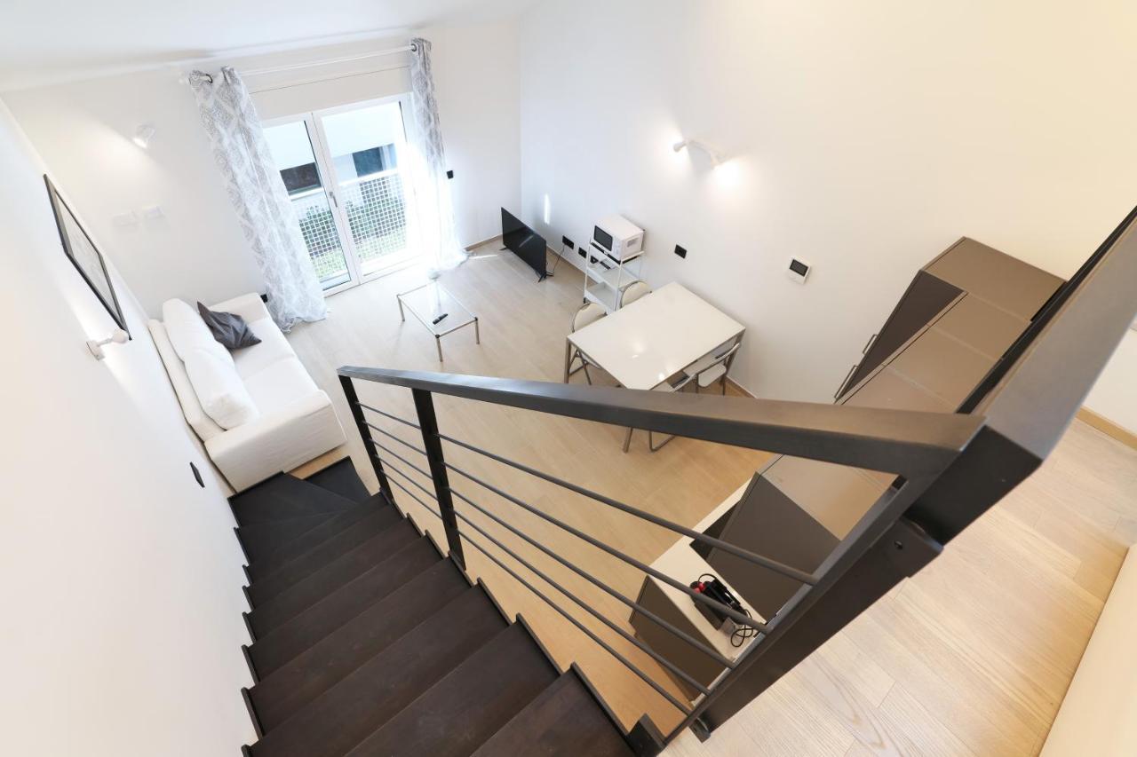 Mila Apartments Cavalcabo ميلان المظهر الخارجي الصورة