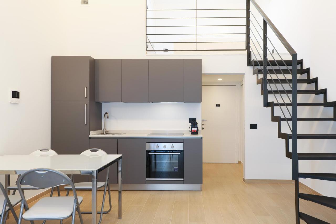 Mila Apartments Cavalcabo ميلان المظهر الخارجي الصورة